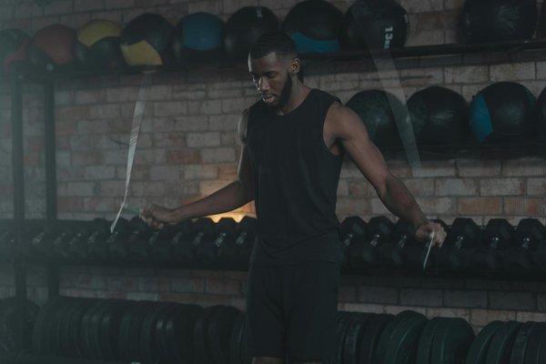 Unlocking Pole Vault Success: The Critical Impact of Core Stability on Athlete Performance